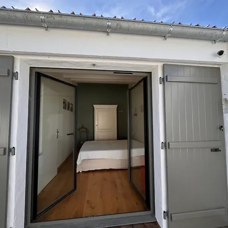 Maison De Des Centaurees * La Guérinière