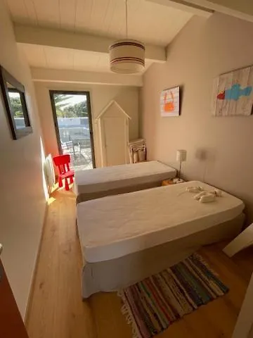 Maison De Des Centaurees بيت للعطل La Guérinière